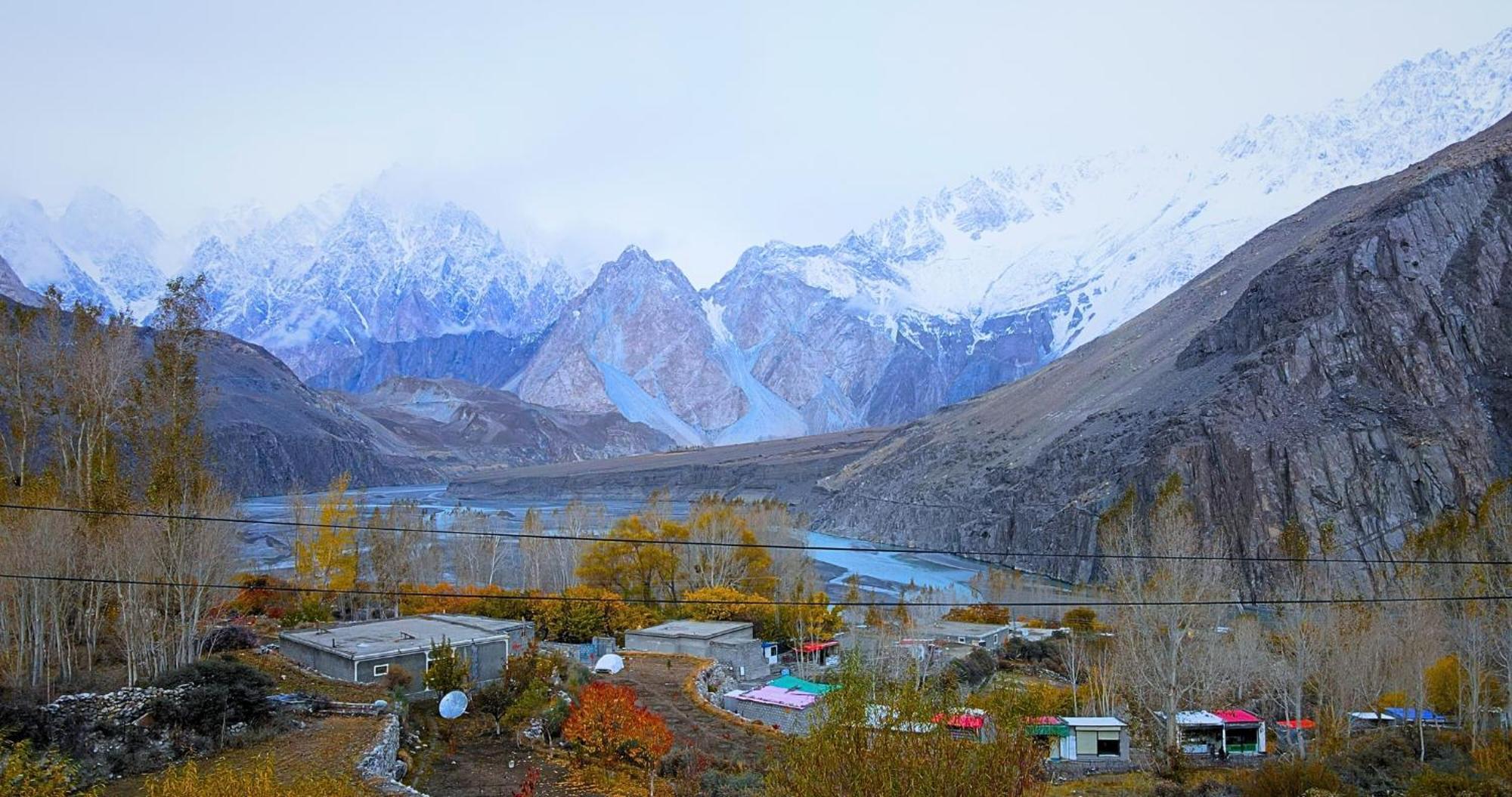 Karimabad  Apex Hotels And Resorts Hussaini מראה חיצוני תמונה