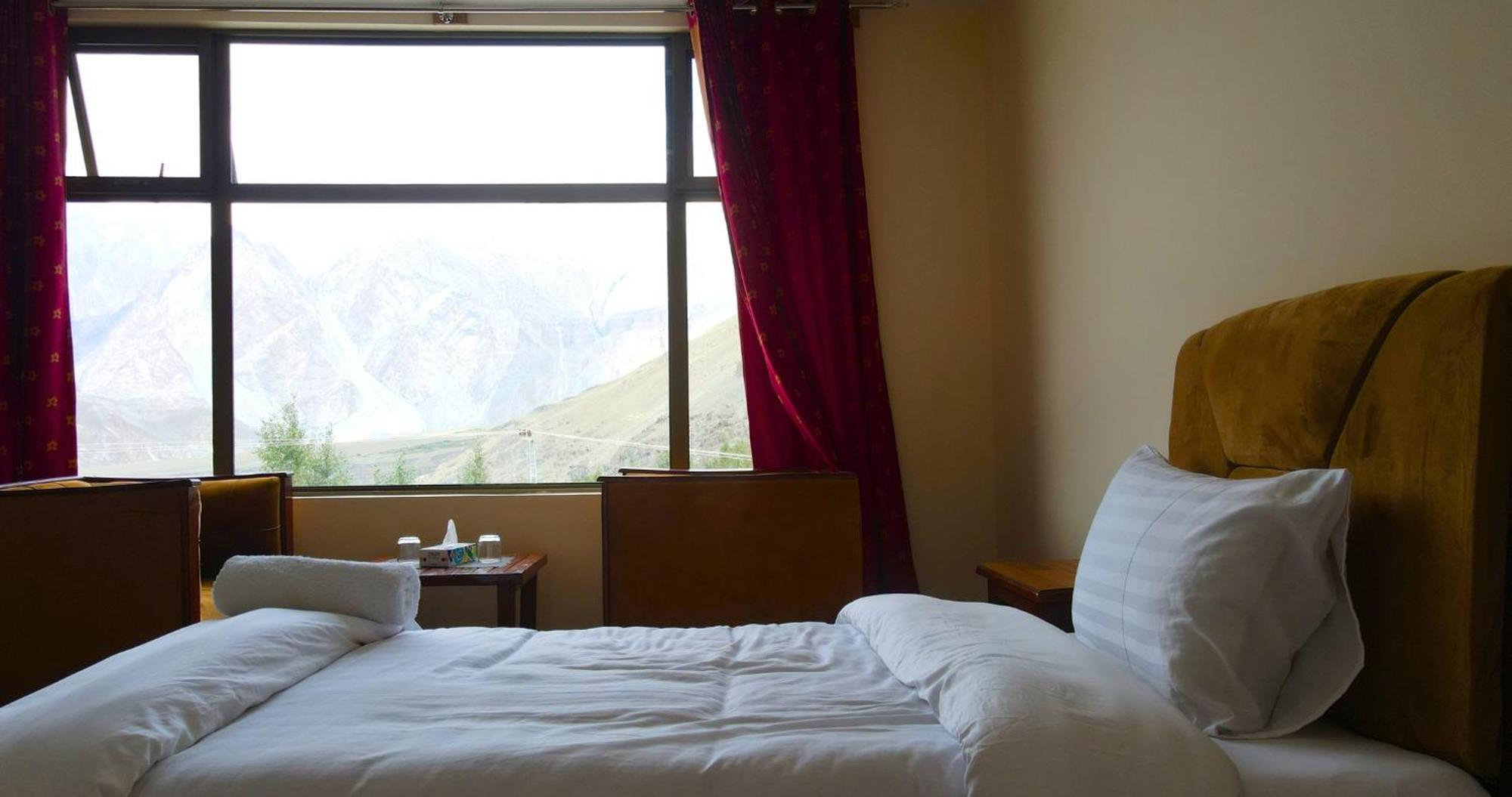 Karimabad  Apex Hotels And Resorts Hussaini מראה חיצוני תמונה