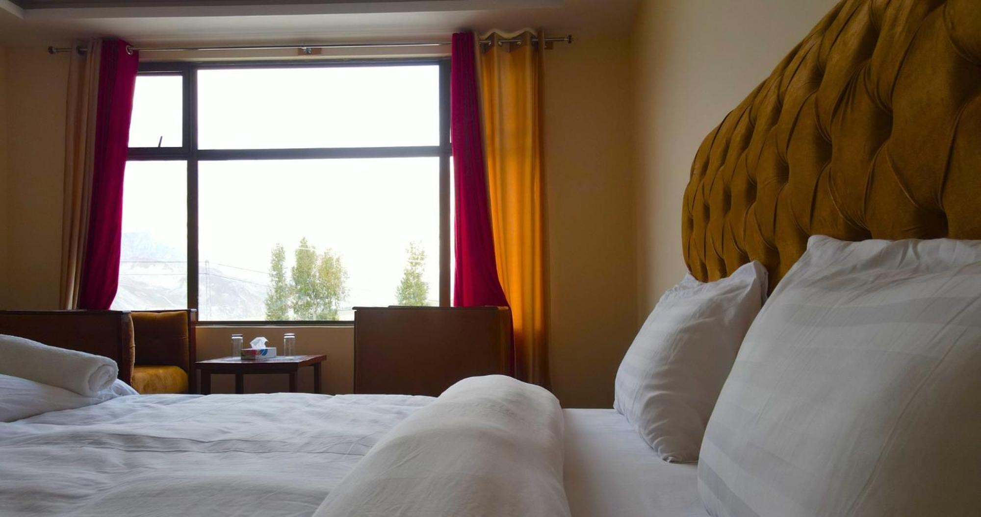 Karimabad  Apex Hotels And Resorts Hussaini מראה חיצוני תמונה